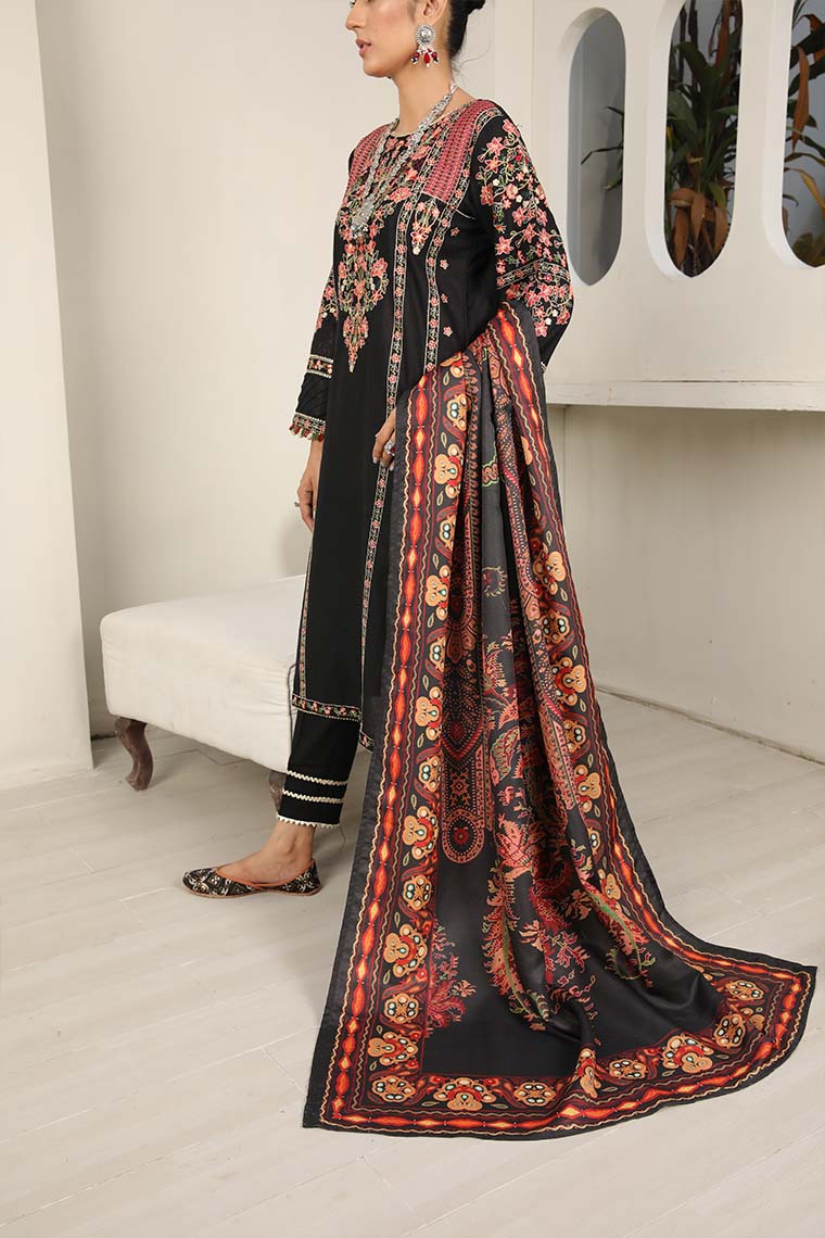 Motif Khaddar Embroidered Suit