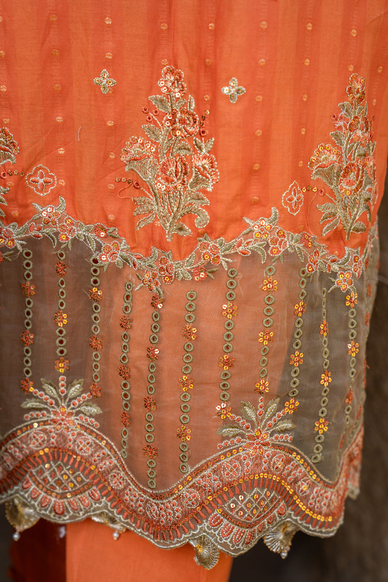 Motif Tilla Barosha  Embroidered Suit