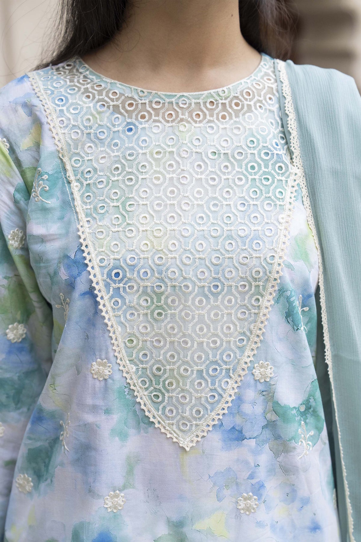 Motif Lawn Embroidered Suit-010