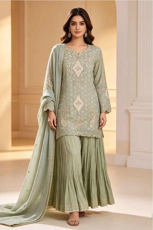 Motif Embroidered Jacquard Suit-4161