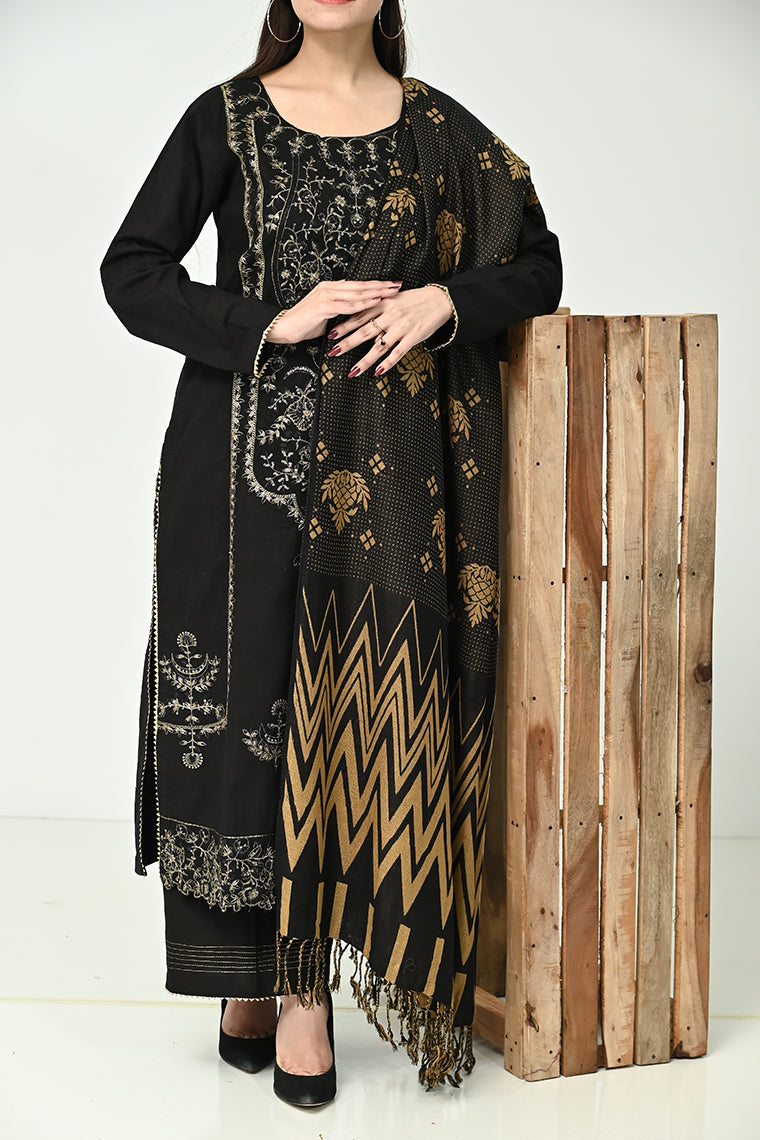 Motif Khaddar Embroidered Suit