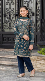 Motif Girls Munar Embroidered suit-685
