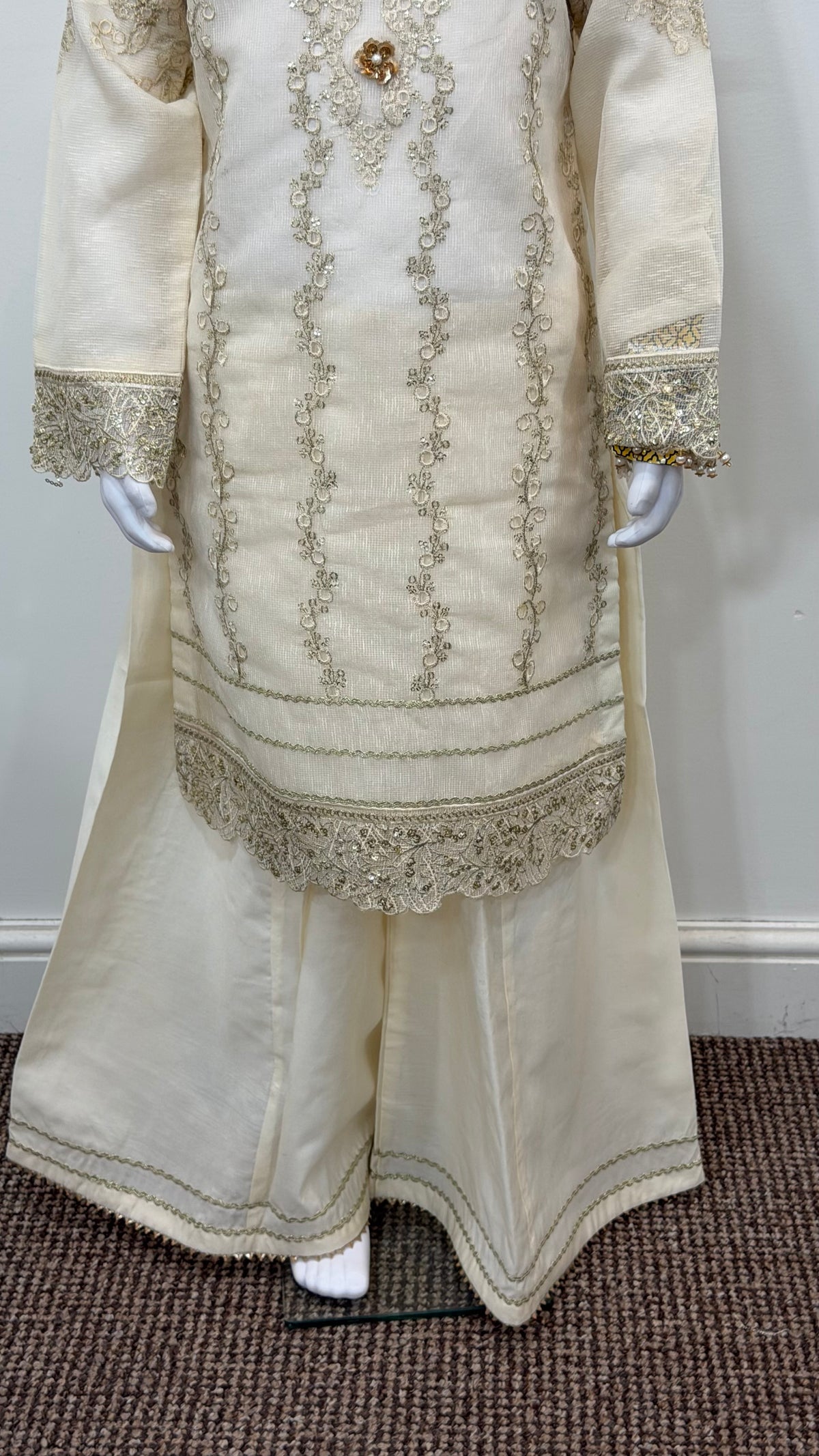 Motif Girls Cotton Embroidered Suit-676