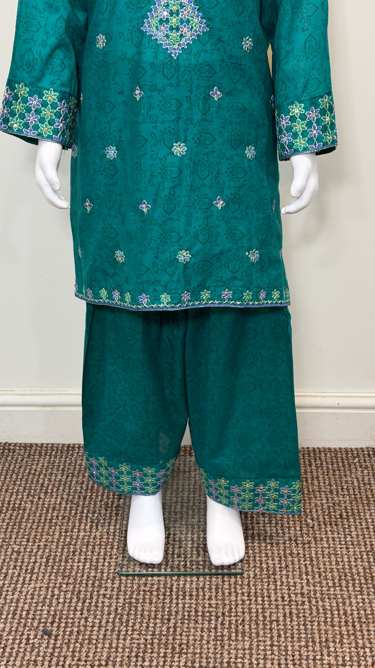 Motif Kids Lawn Printed Suit-26410