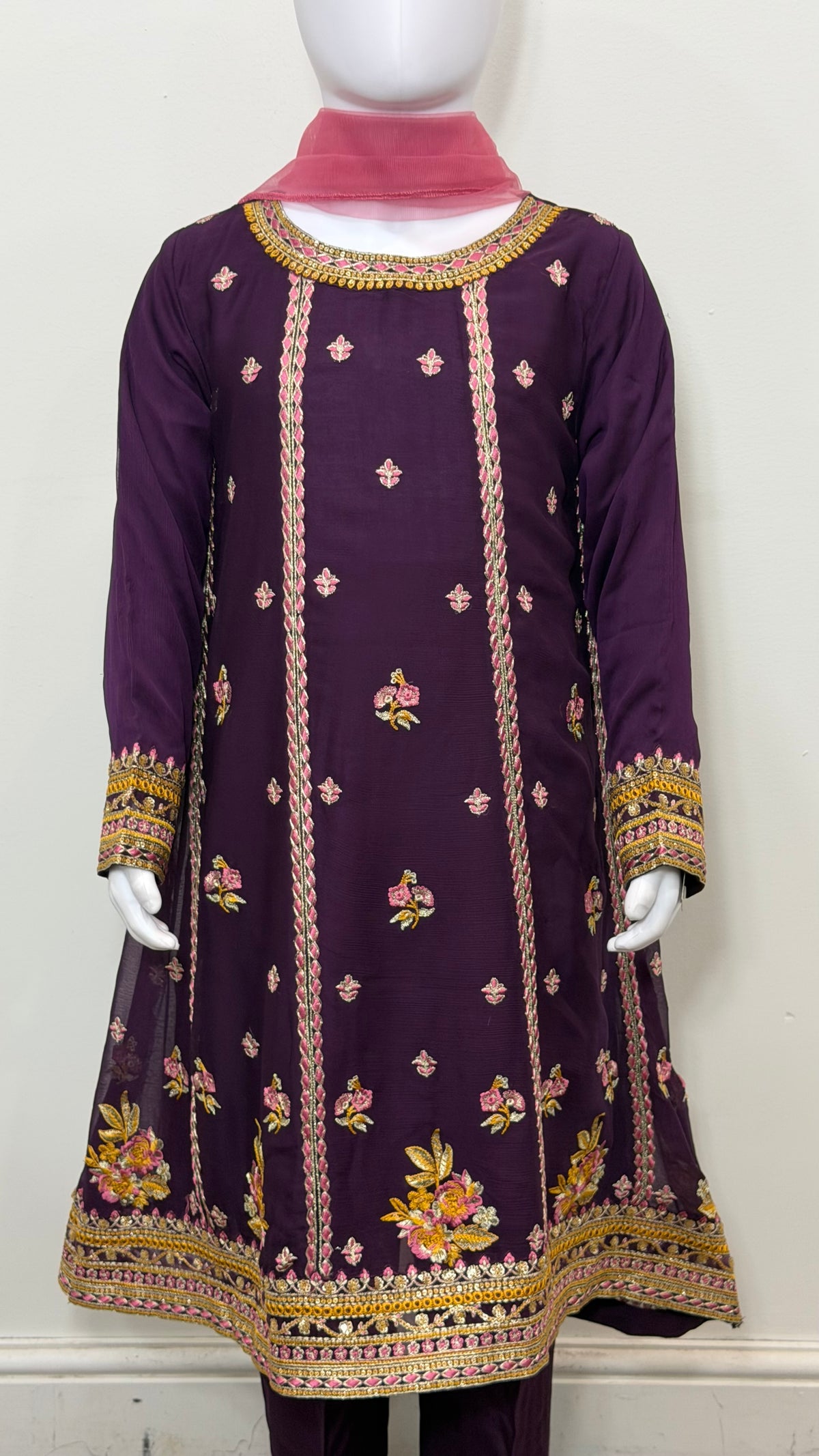 Motif Girls Chiffon Embroidered Suit-040