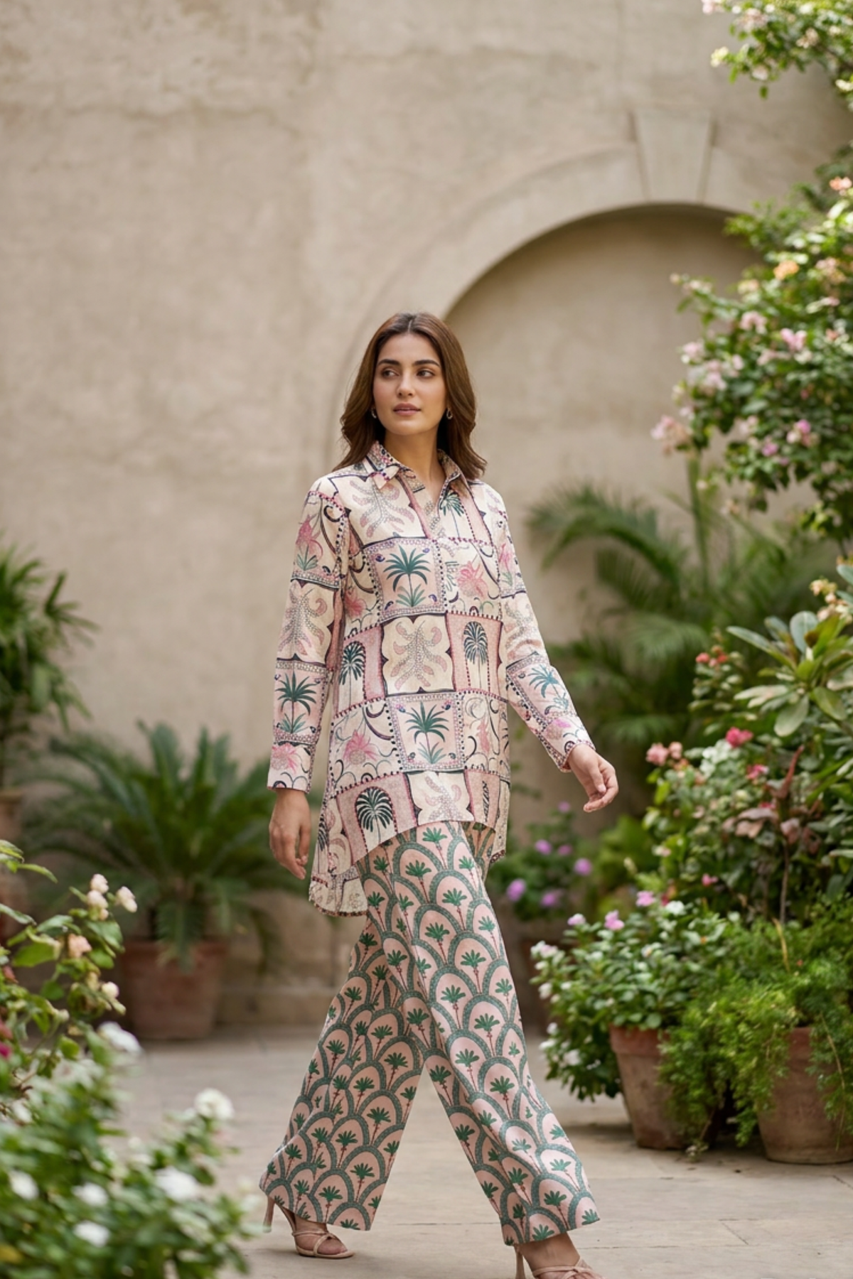Motif Women Cambric Printed Co-Ord Set-001