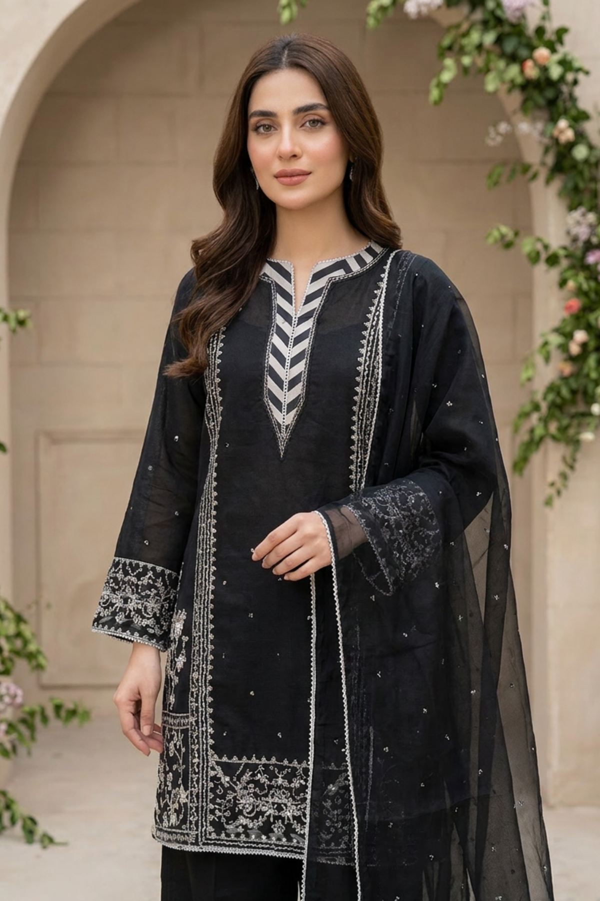 Motif Khaddi Net Embroidered Suit-002