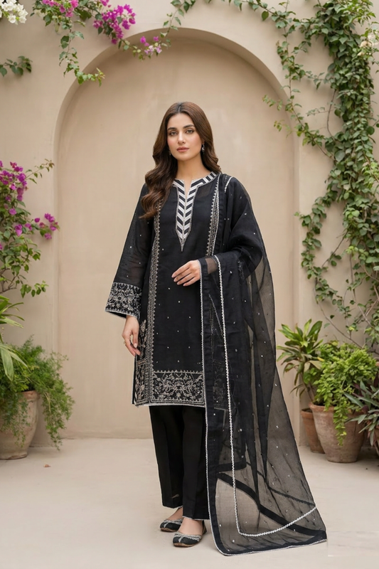 Motif Khaddi Net Embroidered Suit-002