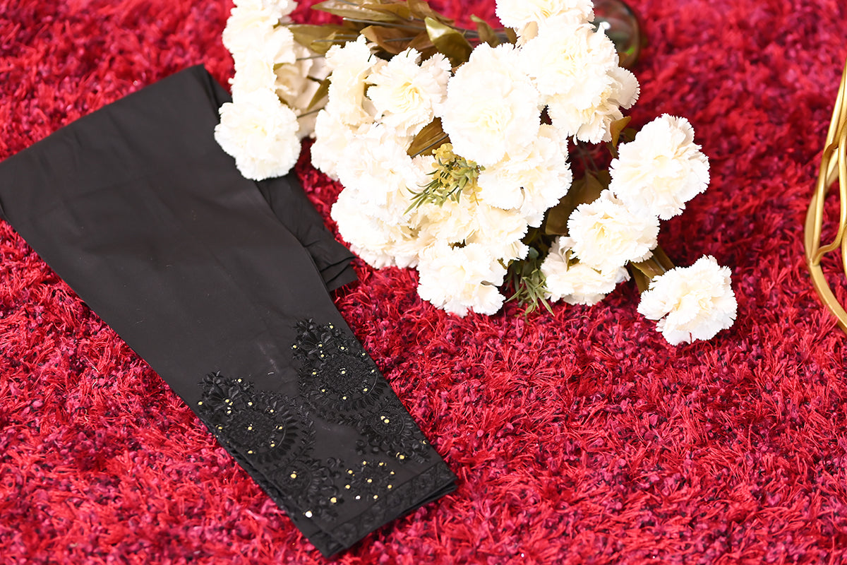 black trousers women